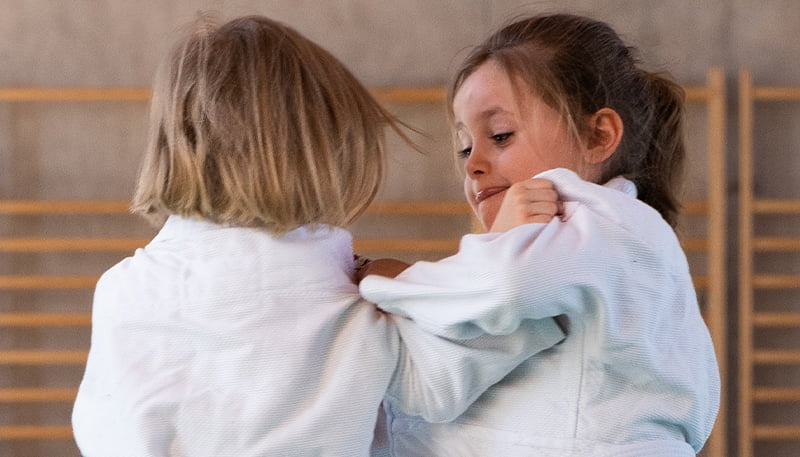 Mont-Olivet_self-defense-2